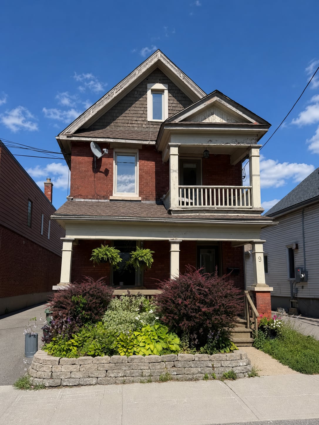 Front of Ripple Effect Counselling and Psychotherapy at 9 Melrose Ave in Hintonburg.
